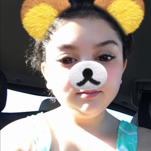 Meet your Posher, Deborah